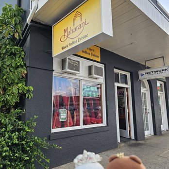 Cafe Maharani - Outside - Indian Near Me - Honolulu, Hawaii