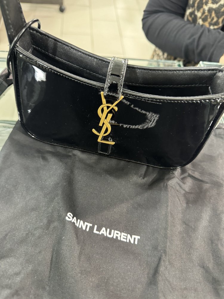 GOODWILL Updated April 2024 1416 E Rte 66, Flagstaff, Arizona