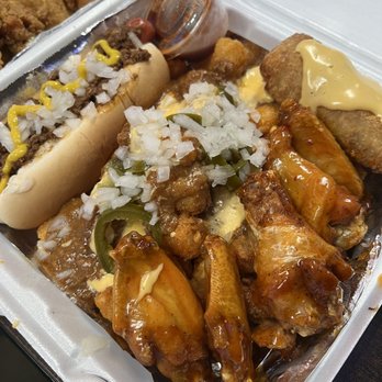 Midwest Coney Connection - Boss Hogg with tots - Hot Dogs Near Me - Houston, Texas Midwest Coney Connection - Boss Hogg with tots - Hot Dogs Near Me - Houston, Texas