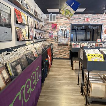 Sweet Vinyl - Vinyl Records Near Me - Denville, New Jersey