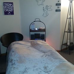 Healing Hands Massage