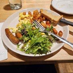 I only ate about half of my classic breakfast because it was too big I only ate about half of my classic breakfast because it was too big