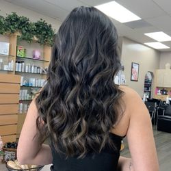 Giovanni's Salon & Spa