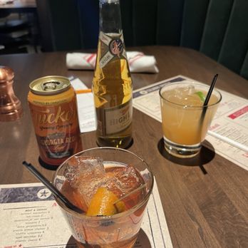 Culinary Dropout - Old fashioned, sapphire and grapefruit. Good local Georgia beer. (Tucker Red Ale). - New American Near Me - Atlanta, Georgia Culinary Dropout - Old fashioned, sapphire and grapefruit. Good local Georgia beer. (Tucker Red Ale). - New American Near Me - Atlanta, Georgia
