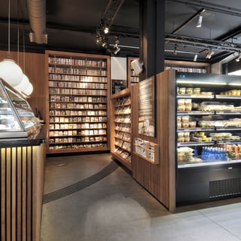 Diurno - Videoclub y nevera takeaway - Breakfast & Brunch Near Me - Madrid, M