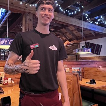 Texas Roadhouse - Patrick excellent service - Steakhouses Near Me - Parlin, New Jersey