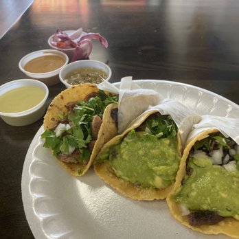 Suazo’s Tacos - Tripa taco on left and TJ style carne asada taco on the middle and right - Tacos Near Me - Stanton, California