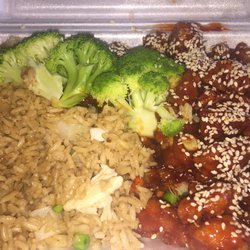 Sesame chicken combo with chicken fried rice