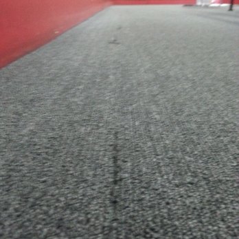 Carpeteria Flooring Centers - Carpet seam 4 months after installation. - Carpeting Near Me - Victorville, California Carpeteria Flooring Centers - Carpet seam 4 months after installation. - Carpeting Near Me - Victorville, California
