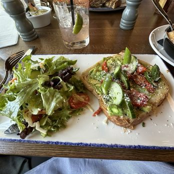 Crosby's Kitchen - Avocado Toast - American Near Me - Niles, Illinois