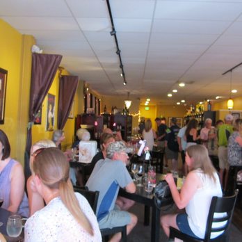 Plateau Wine and Beer - Lots of room for private events - Wine Bars Near Me - Enumclaw, Washington