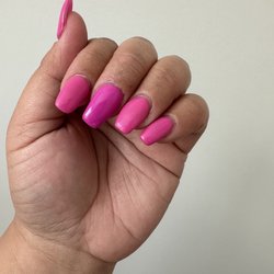 Eazy Nails Spa - Middle nail was incorrectly repaired. Wrong nail color and didn't even properly put replace acrylic nail.