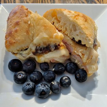Spoonline Bistro - Turkey bacon sandwich - Wine Bars Near Me - Girdwood, Alaska