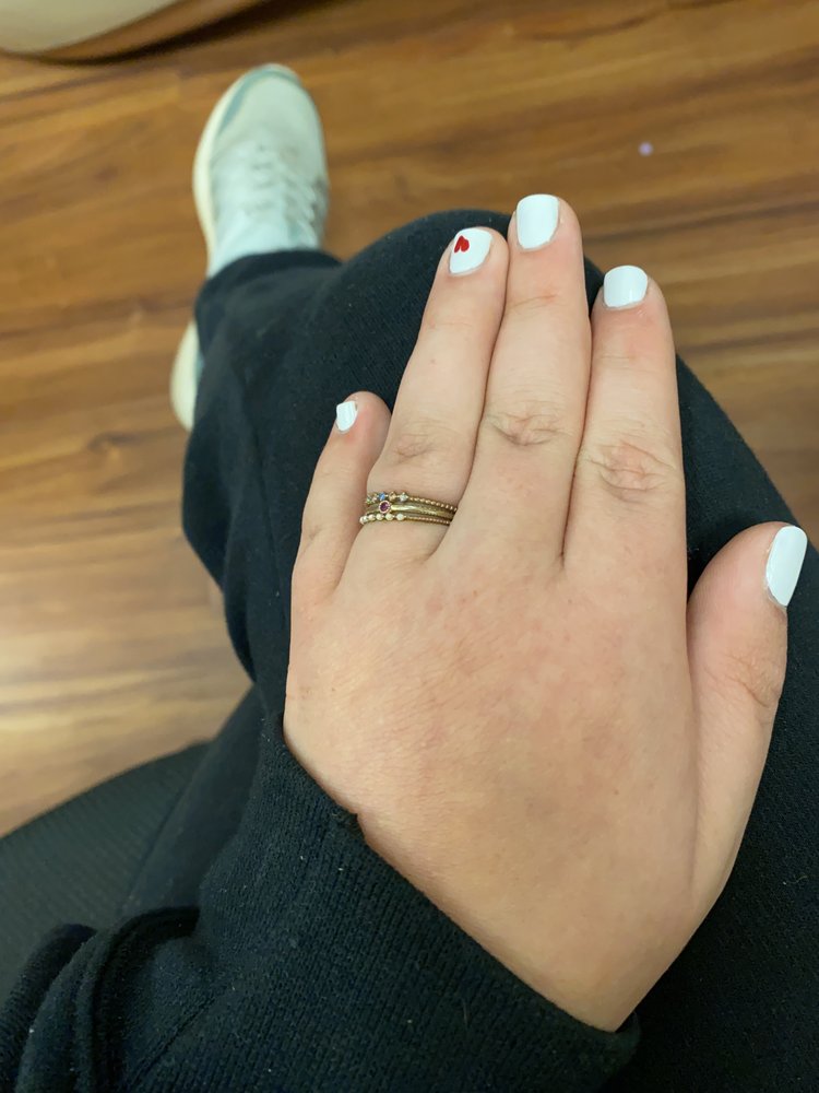 Mt Nail Salon