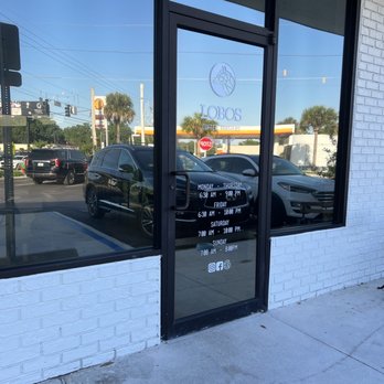 Lobos Coffee Roasters - Entrance - Coffee Roasteries Near Me - Winter park, Florida Lobos Coffee Roasters - Entrance - Coffee Roasteries Near Me - Winter park, Florida
