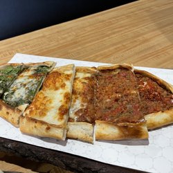 Galata Restaurant - Mixed Pide