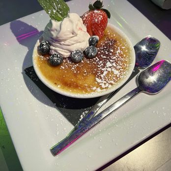 1909 - Creme brulee - Bars Near Me - Temecula, California