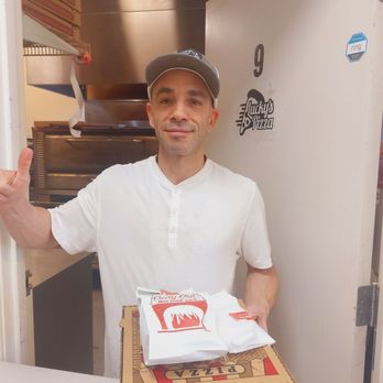 Lucky's Pizza - Luigi the Pizza man - Pizza Near Me - Canoga Park, California Lucky's Pizza - Luigi the Pizza man - Pizza Near Me - Canoga Park, California
