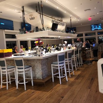 Beach Tavern - New American Near Me - Monmouth Beach, New Jersey