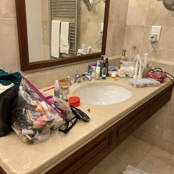 La Residencia - No place to put our toiletries in the room/not suite - Hotels Near Me - Deià, PM