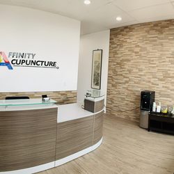 Affinity Acupuncture - Beautiful reception area