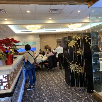 Fung's Kitchen - Entrance to dining room - Dim Sum Near Me - Houston, Texas