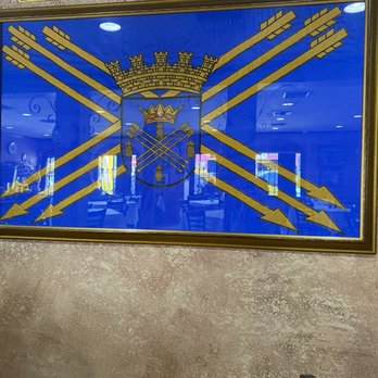 La Casona Restaurant - This is the family crest which adorns the center of the restaurant. - Puerto Rican Near Me - Tampa, Florida La Casona Restaurant - This is the family crest which adorns the center of the restaurant. - Puerto Rican Near Me - Tampa, Florida