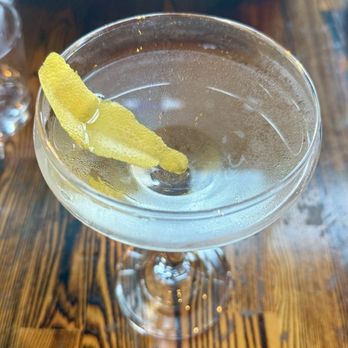 Bacari GDL - Belvedere martini - Mediterranean Near Me - Glendale, California