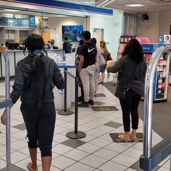 US Post Office - People waiting in line - Post Offices Near Me - Las Vegas, Nevada