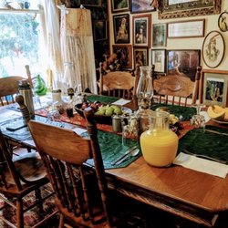 First Fork Lodge - Dave makes a different big breakfast every day.