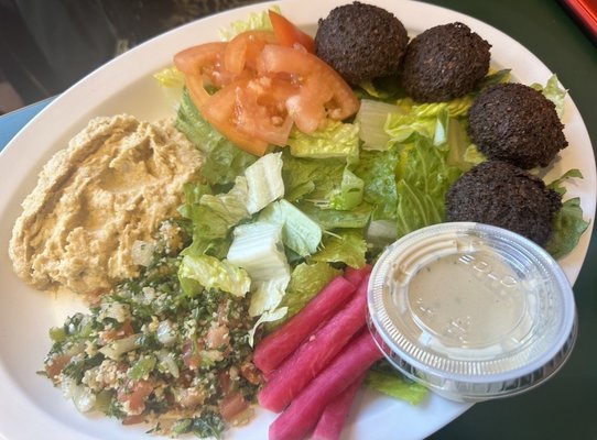Fordee's Falafel & Deli by null