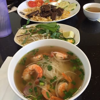 Pho Hung - Shrimp pho & grilled beef with rice - Vietnamese Near Me - Grand Prairie, Texas