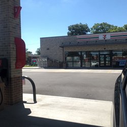 7-Eleven