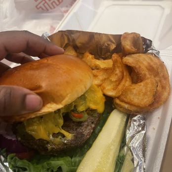Left Turn At ABQ - Chile hatch burger - Salad Near Me - Albuquerque, New Mexico Left Turn At ABQ - Chile hatch burger - Salad Near Me - Albuquerque, New Mexico