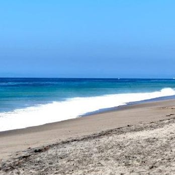 Leo Carrillo State Park - looking north from staircase - Parks Near Me - Malibu, California Leo Carrillo State Park - looking north from staircase - Parks Near Me - Malibu, California