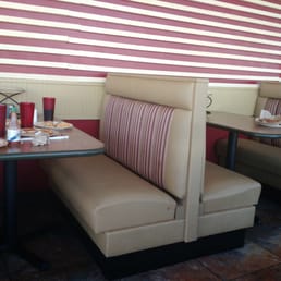 10 tables not cleaned off.. 10 tables not cleaned off..