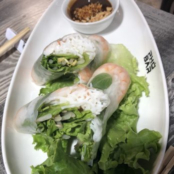 Pho Bar Vietnamese Kitchen - Shrimp (only) SPRING ROLLS l Gi Cun (summer) - Vietnamese Near Me - Davie, Florida Pho Bar Vietnamese Kitchen - Shrimp (only) SPRING ROLLS l Gi Cun (summer) - Vietnamese Near Me - Davie, Florida