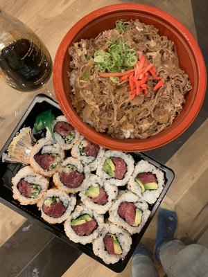 Sushi Show by null
