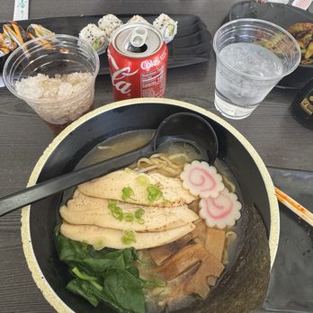 Susuru Ramen Bar - Chicken Shoyu - Ramen Near Me - Los Angeles, California Susuru Ramen Bar - Chicken Shoyu - Ramen Near Me - Los Angeles, California