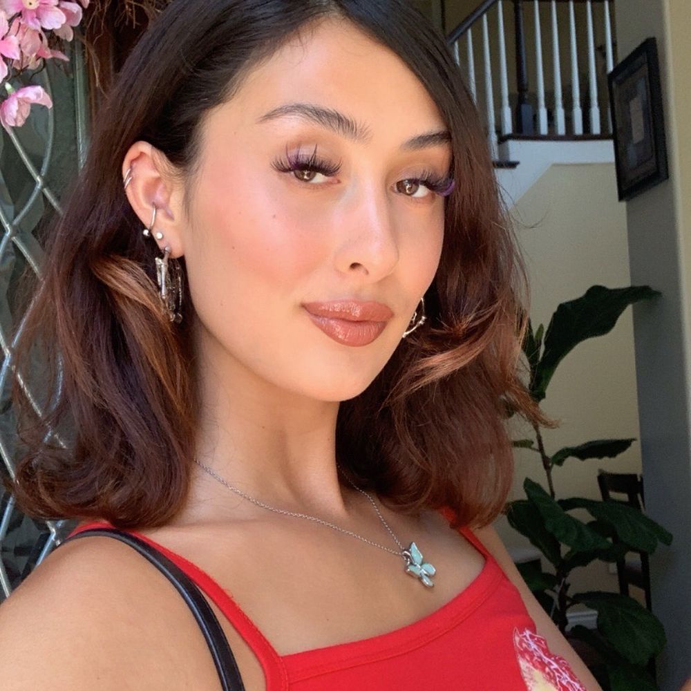 Heavenly Viewss - wispy with purple lashes - Eyelash Service Near Me