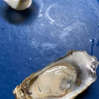 Lee And Ricks Oyster Bar - Nice! - Seafood Near Me - Orlando, Florida Lee And Ricks Oyster Bar - Nice! - Seafood Near Me - Orlando, Florida