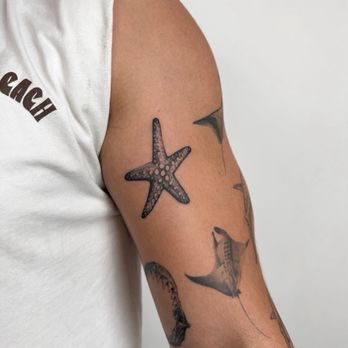 Uplift Tattoo and Piercing - Starfish - Tattoo Near Me - New York, New York Uplift Tattoo and Piercing - Starfish - Tattoo Near Me - New York, New York