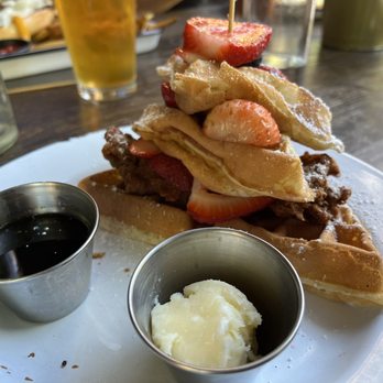 Batch & Brine - Chicken & Waffles - Burgers Near Me - Lafayette, California