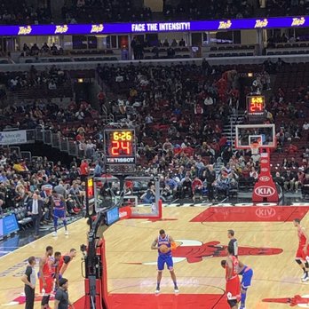 United Center - Stadiums & Arenas Near Me - Chicago, Illinois United Center - Stadiums & Arenas Near Me - Chicago, Illinois