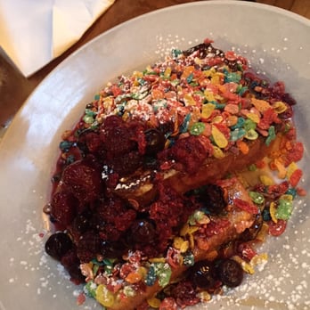Flo - Fruity pebbles French toast - Breakfast & Brunch Near Me - Chicago, Illinois Flo - Fruity pebbles French toast - Breakfast & Brunch Near Me - Chicago, Illinois