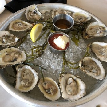 Parkers' Lighthouse - Bluepoint oysters - Seafood Near Me - Long Beach, California