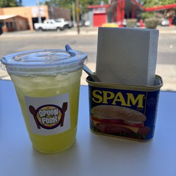 Spoon And Fork - Cute napkin and silverware holder. - Filipino Near Me - Sacramento, California