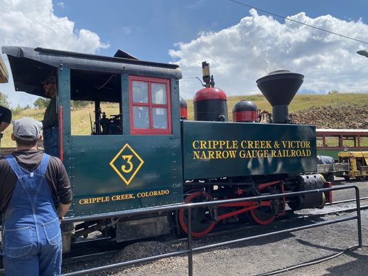 Cripple Creek and Victor Narrow Gauge Railroad by null
