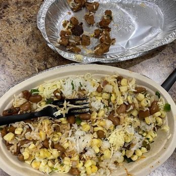 Chipotle Mexican Grill - Steak Bowl - Mexican Near Me - Warrenton, Virginia