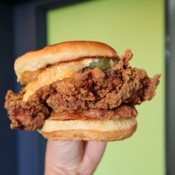 High Card Brewing - Ordered food from Hot Betty - The Dirty Bird @tiffhuangry - Breweries Near Me - Tucker, Georgia